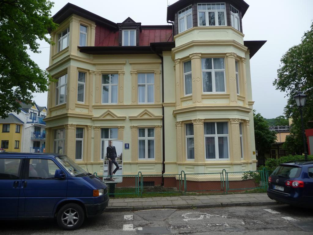 Victoria Apartamento Miedzyzdroje Exterior foto
